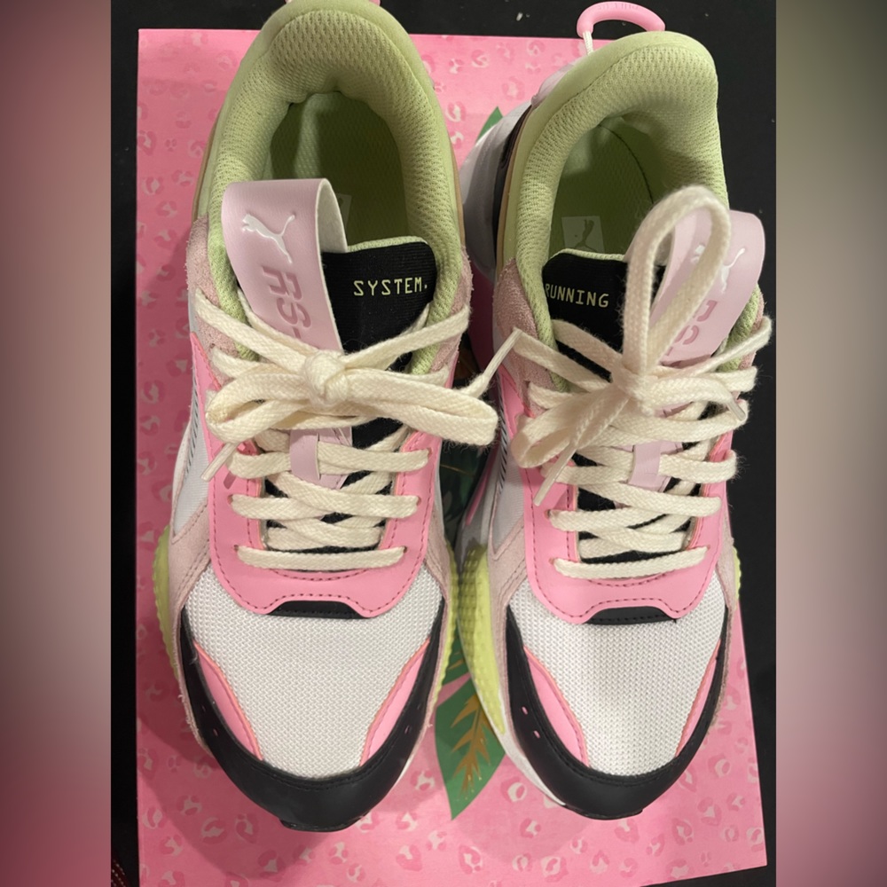 Puma Running Shoe